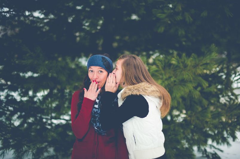 Ходячие Ред-флаги: названы сразу 4 знака, которых легко уличить в измене