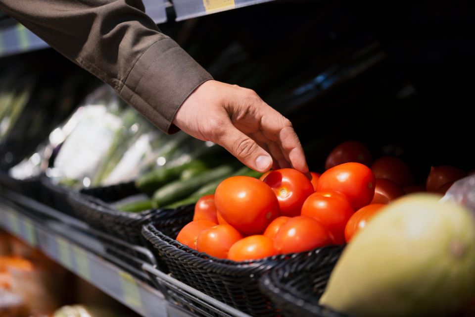 Томаты: как современные супермаркеты обманули наш вкус?