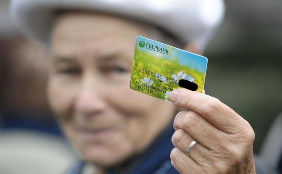 Пожилые граждане под угрозой: уголовная ответственность за помощь мошенникам