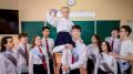 В Марий Эл сегодня звенит последний звонок для 11 тысяч выпускников