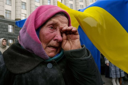 Удалось пообщаться с уехавшими с Украины людьми и они рассказали о чём думают простые украинцы