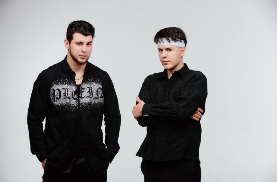  !. ,     Gayazovs Brothers   21:00    ,     !  :  