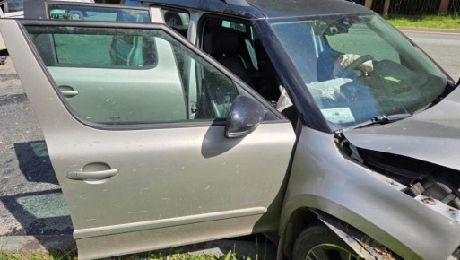   -  Skoda Yeti  Hyundai Solaris