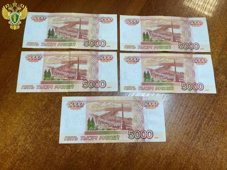              100 