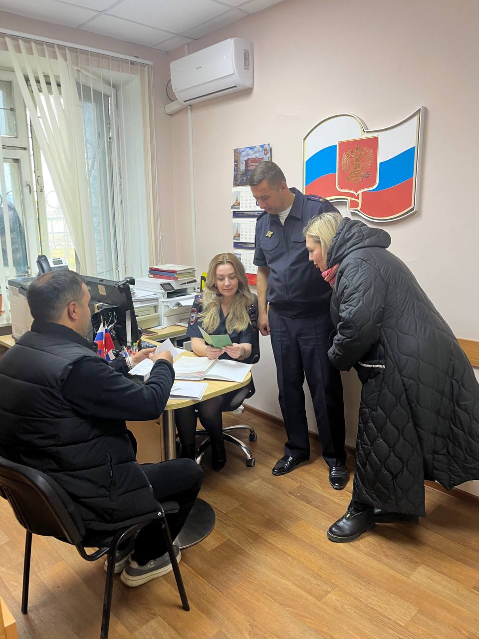 В Республике Марий Эл общественники проверили качество предоставляемых полицией госуслуг, а также оценили работу дежурной части и ИВС В Республике Марий Эл общественники проверили качество предоставляемых полицией госуслуг, а также оценили работу дежурной части и ИВС