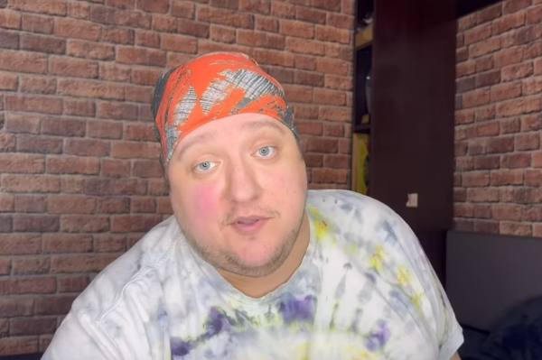 Ушел из жизни известный актер, уроженец Йошкар-Олы Роман Попов Ушел из жизни известный актер, уроженец Йошкар-Олы Роман Попов