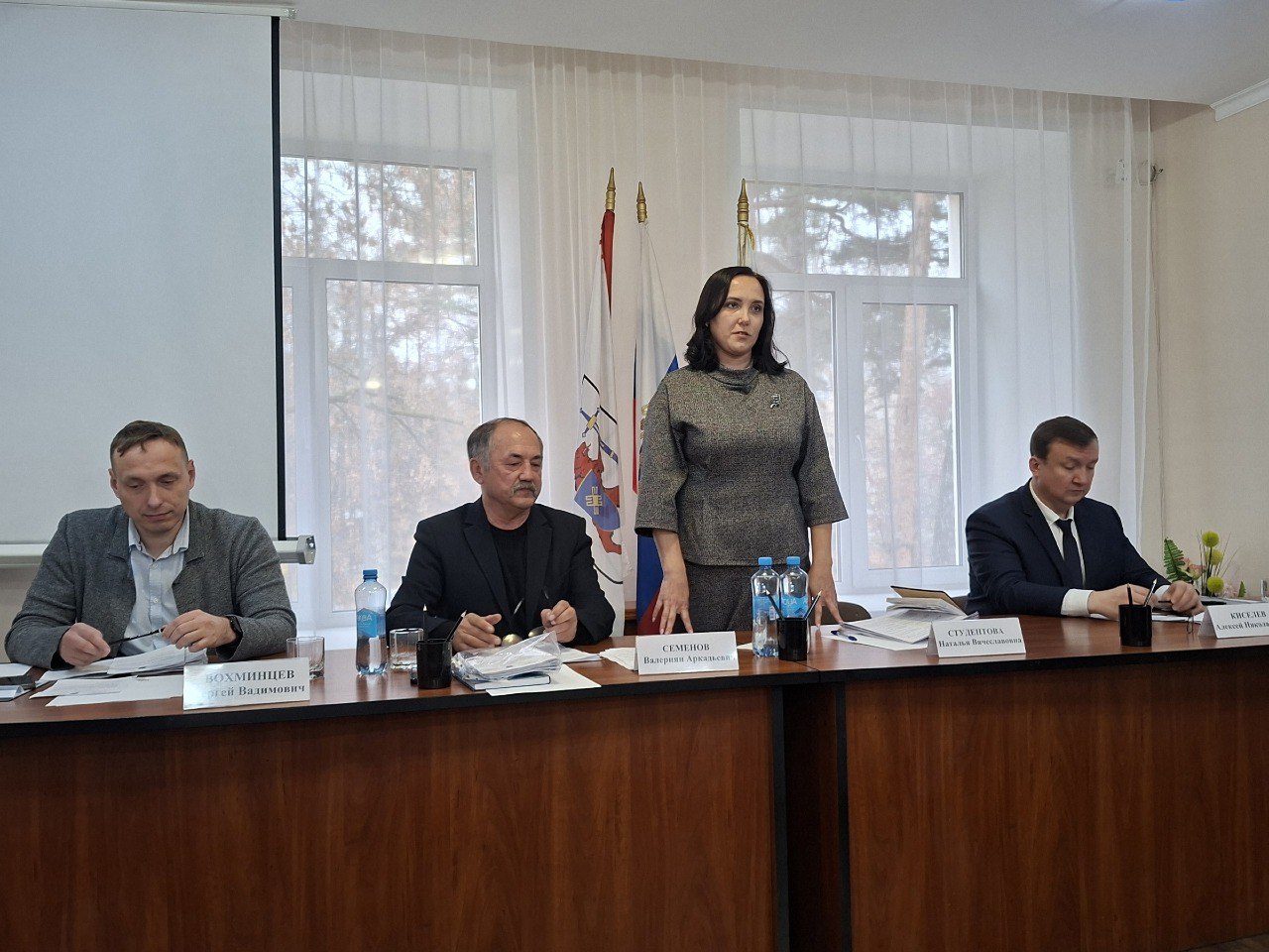 ПОМОЩЬ УЧАСТНИКАМ СВО И В БЛАГОУСТРОЙСТВЕ ТЕРРИТОРИЙ, ВЗАИМОДЕЙСТВИЕ С КОЛЛЕГАМИ, ВСТРЕЧИ С ИЗБИРАТЕЛЯМИ - ВСЕ ЭТО НАПРАВЛЕНИЯ РАБОТЫ ДЕПУТАТОВ ПОМОЩЬ УЧАСТНИКАМ СВО И В БЛАГОУСТРОЙСТВЕ ТЕРРИТОРИЙ, ВЗАИМОДЕЙСТВИЕ С КОЛЛЕГАМИ, ВСТРЕЧИ С ИЗБИРАТЕЛЯМИ - ВСЕ ЭТО НАПРАВЛЕНИЯ РАБОТЫ ДЕПУТАТОВ