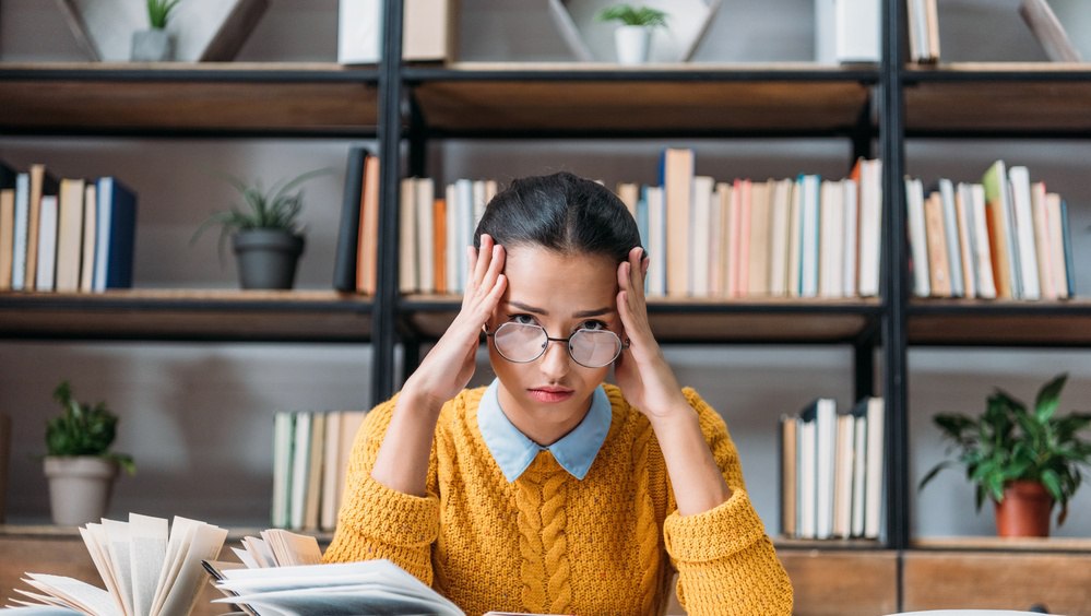 Студентка йошкар-олинского колледжа перевела «преподавателю» все свои сбережения