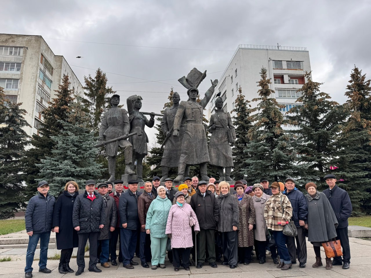 Сегодня, 29 октября, отмечается День рождения комсомола! В этом году празднуется 107 лет со дня основания Всесоюзного ленинского коммунистического союза молодёжи (ВЛКСМ) Сегодня, 29 октября, отмечается День рождения комсомола! В этом году празднуется 107 лет со дня основания Всесоюзного ленинского коммунистического союза молодёжи (ВЛКСМ)