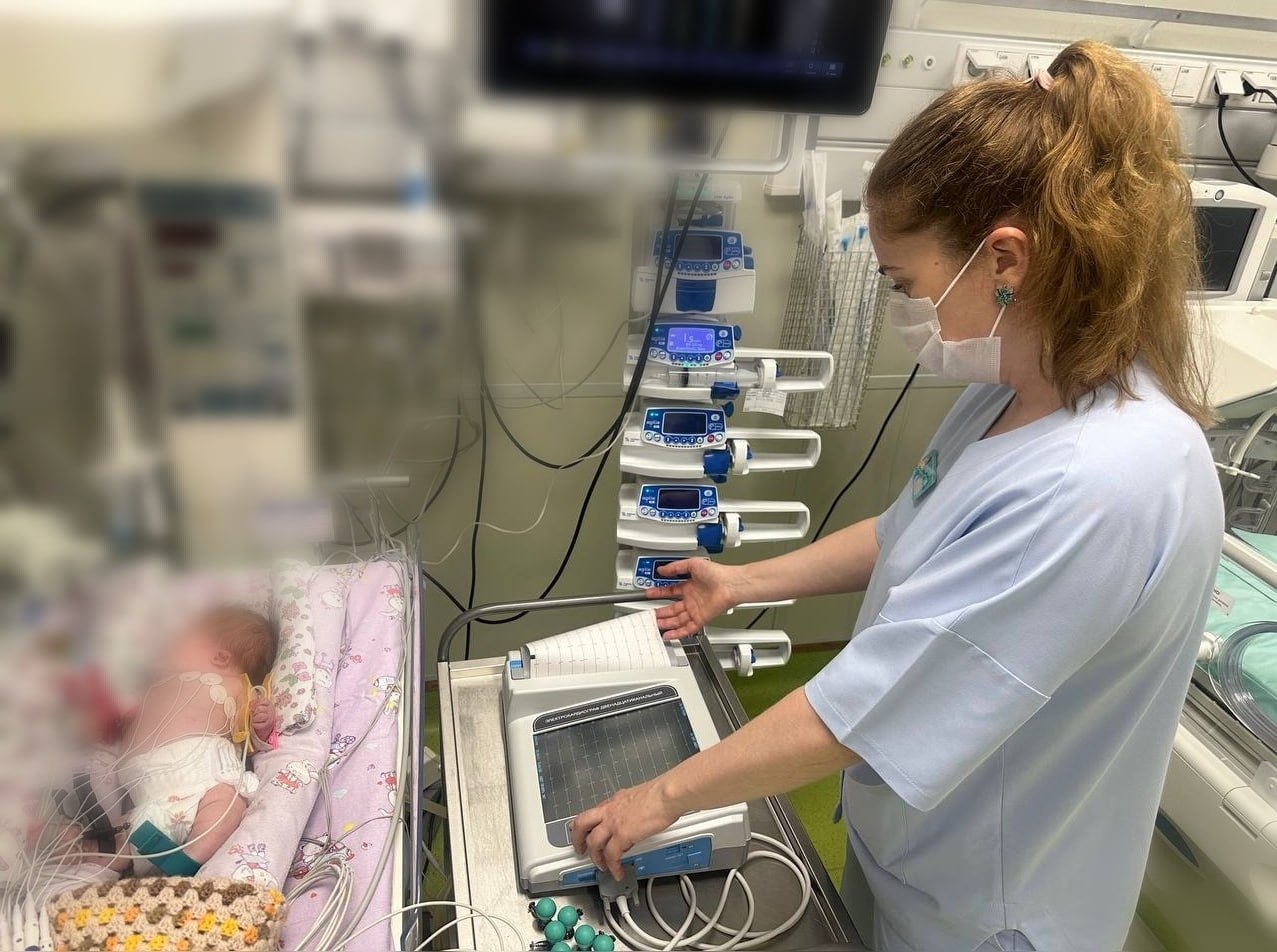 В Перинатальном центре Йошкар-Олы начал функционировать новый 12-канальный ЭКГ аппарат