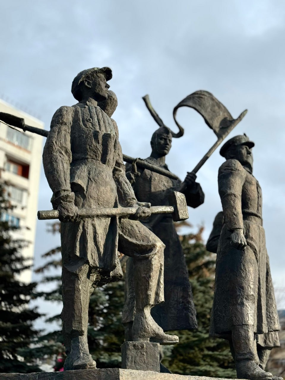 Сегодня, 29 октября, отмечается День рождения комсомола! В этом году празднуется 107 лет со дня основания Всесоюзного ленинского коммунистического союза молодёжи (ВЛКСМ)