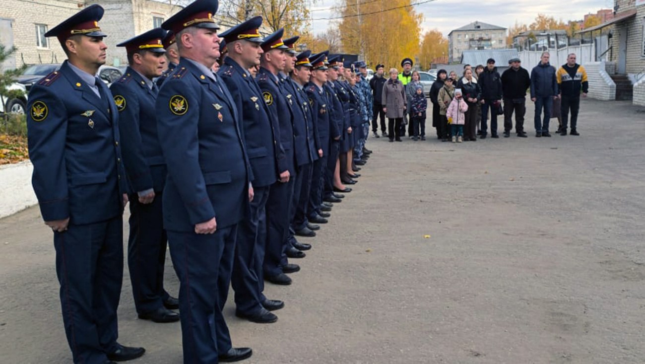 В ИК-6 УФСИН по Марий Эл почтили память погибших сотрудников