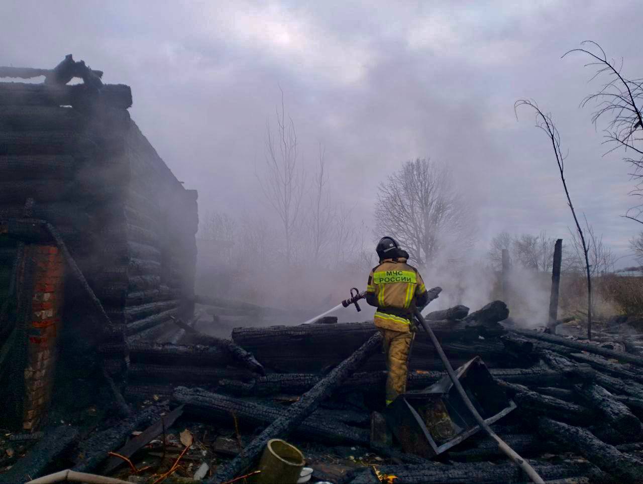В Республике Марий Эл следователями СК организовано проведение доследственной проверки по факту гибели мужчины при пожаре