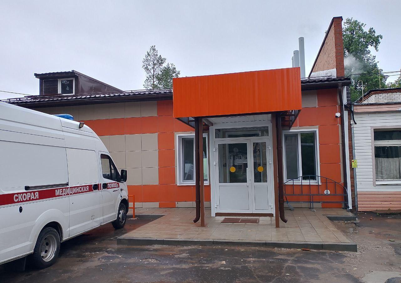Юрий Зайцев: Капитально отремонтировали здание подстанции «Скорой помощи» в Волжске Юрий Зайцев: Капитально отремонтировали здание подстанции «Скорой помощи» в Волжске