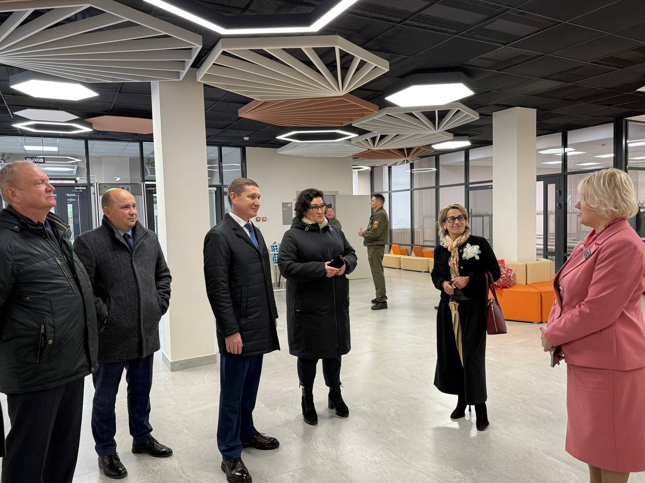 Антон Трудинов: Наша делегация из Республики Марий Эл посетила Гатчинский муниципальный округ Ленинградской области! Этот визит стал важным шагом в укреплении межмуниципальных связей, начало которому было положено на... Антон Трудинов: Наша делегация из Республики Марий Эл посетила Гатчинский муниципальный округ Ленинградской области! Этот визит стал важным шагом в укреплении межмуниципальных связей, начало которому было положено на...