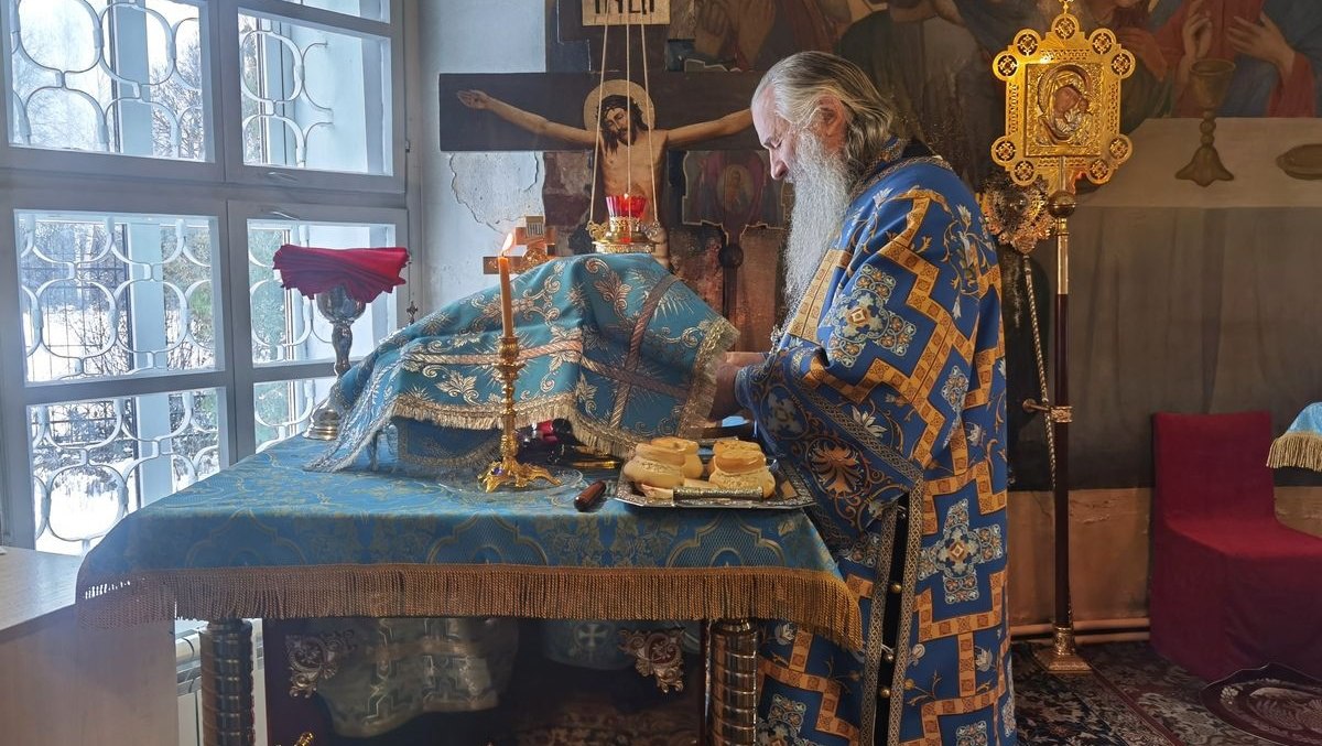 Православные верующие Марий Эл завтра отправятся на кладбища