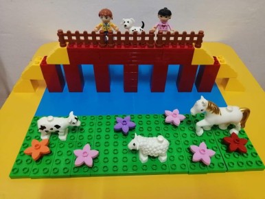 Творческий конкурс, реализуемый в рамках #нацпроекта "Инфраструктура для жизни", объединяет прошлое и будущее, позволяя взглянуть глазами детей на развитие инженерных решений и технологий