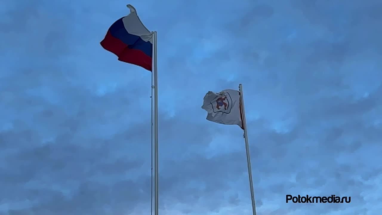 Сегодня жители нашей республики отмечают сразу два важных праздника - День народного единства и 105-летие со дня образования Марий Эл