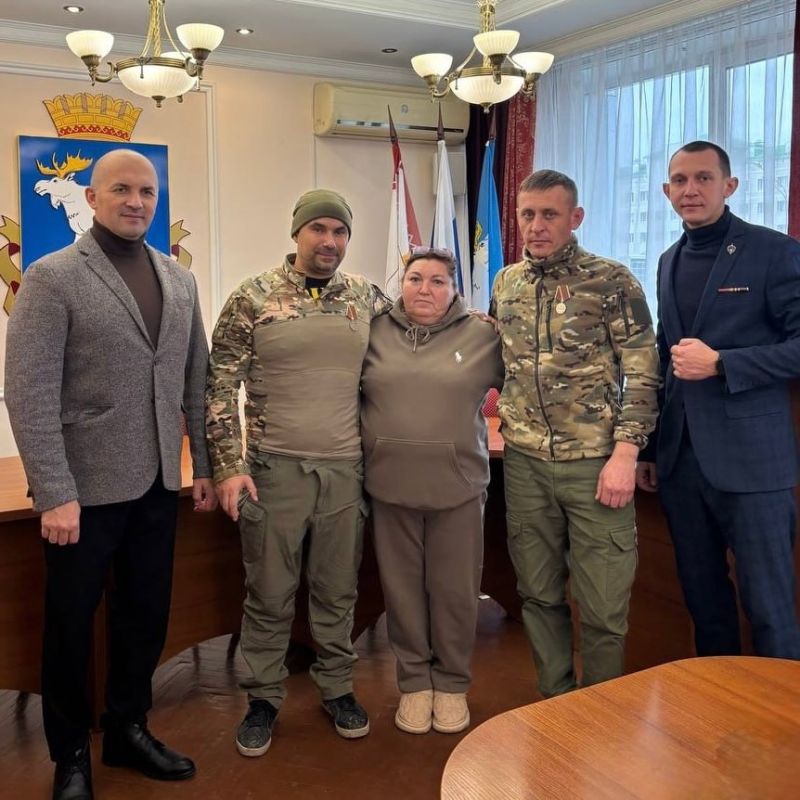 Два участника специальной военной операции отмечены медалями