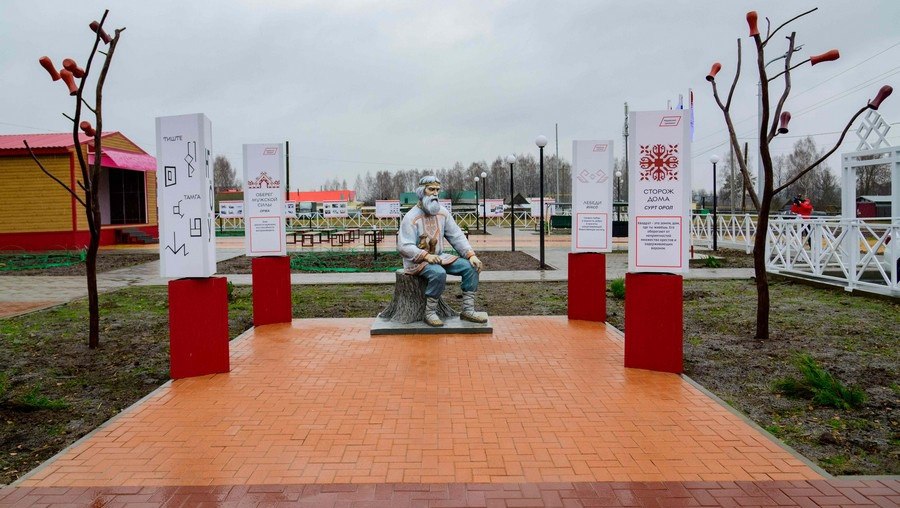 В Советском районе открыли новый ДК и спортплощадку