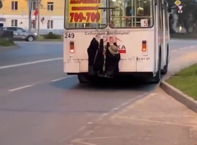 В Йошкар-Оле за месяц зафиксировали семь случаев опасного зацепинга