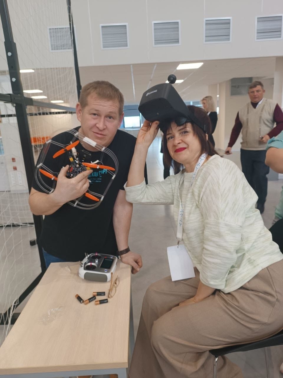 В России стартовал очный этап повышения квалификации для педагогов по беспилотникам! В нем участвуют более 300 преподавателей из 30 регионов В России стартовал очный этап повышения квалификации для педагогов по беспилотникам! В нем участвуют более 300 преподавателей из 30 регионов