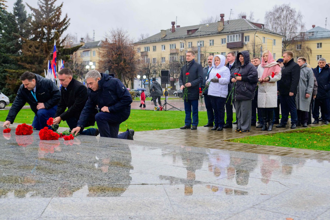 6 и 7 ноября 2025 года в Марий Эл работает делегация Владимирской области, которая прибыла в республику в рамках развития межрегионального сотрудничества 6 и 7 ноября 2025 года в Марий Эл работает делегация Владимирской области, которая прибыла в республику в рамках развития межрегионального сотрудничества