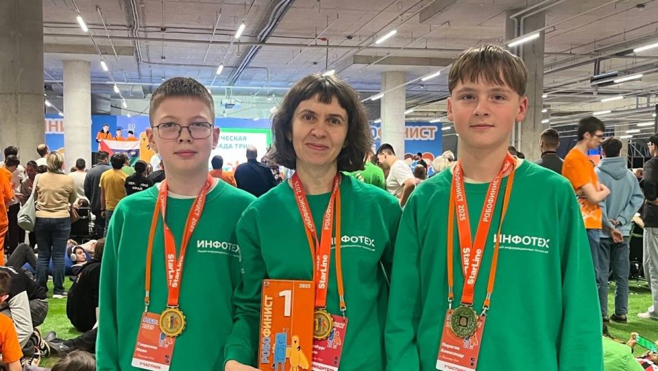 Школьники из Йошкар-Олы стали победителями Международного робототехнического фестиваля