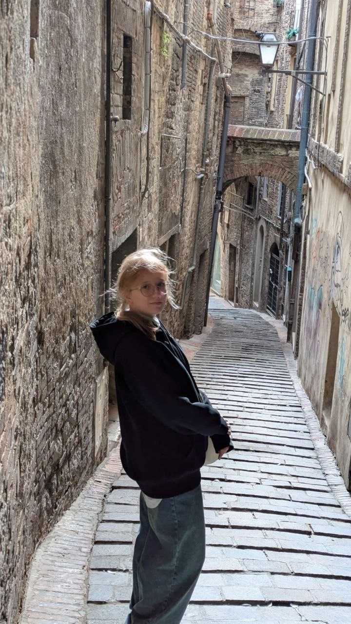 Школьница из Волжска Алиса Лукоянова стала финалистом всемирной международной олимпиады по английскому языку HIPPO Школьница из Волжска Алиса Лукоянова стала финалистом всемирной международной олимпиады по английскому языку HIPPO