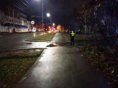 В Йошкар-Оле 18-летняя девушка попала под колеса автомобиля