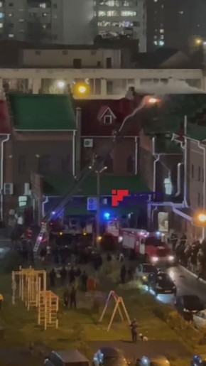 В субботу вечером в Йошкар-Оле тушили пожар в доме номере 17 на Воскресенском проспекте