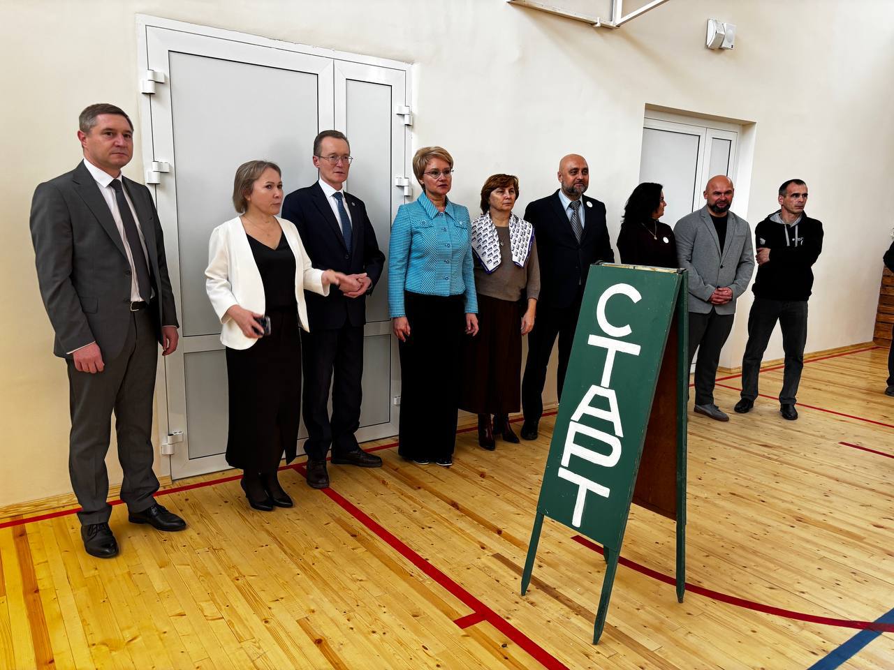 Министр образования и науки республики Лариса Ревуцкая совместно с Андреем Черепановым посетили торжественное открытие актового и спортивного залов после капитального ремонта в Аграрно-строительной техникуме Министр образования и науки республики Лариса Ревуцкая совместно с Андреем Черепановым посетили торжественное открытие актового и спортивного залов после капитального ремонта в Аграрно-строительной техникуме