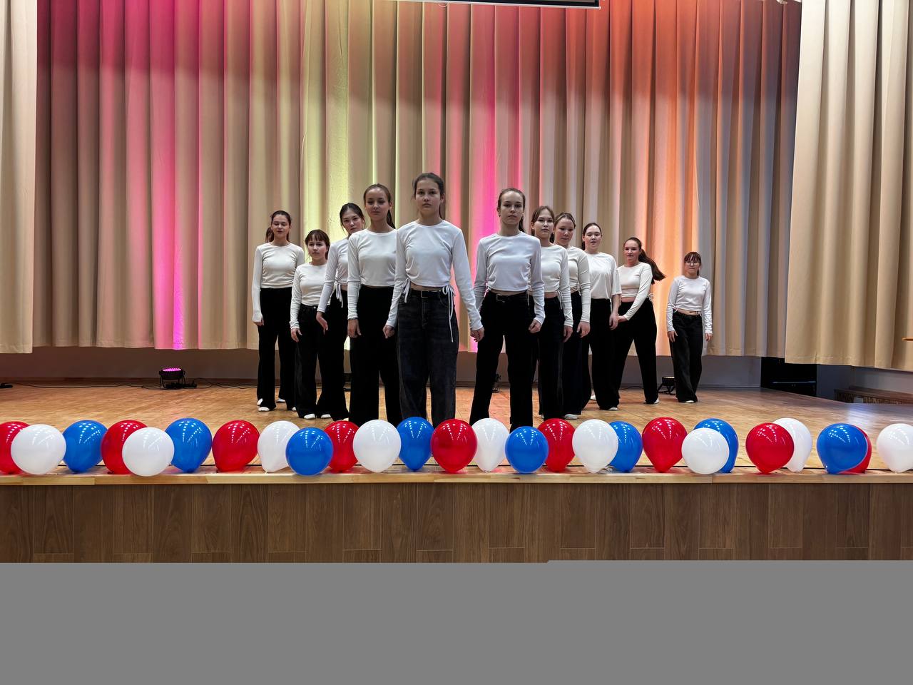 Министр образования и науки республики Лариса Ревуцкая совместно с Андреем Черепановым посетили торжественное открытие актового и спортивного залов после капитального ремонта в Аграрно-строительной техникуме Министр образования и науки республики Лариса Ревуцкая совместно с Андреем Черепановым посетили торжественное открытие актового и спортивного залов после капитального ремонта в Аграрно-строительной техникуме