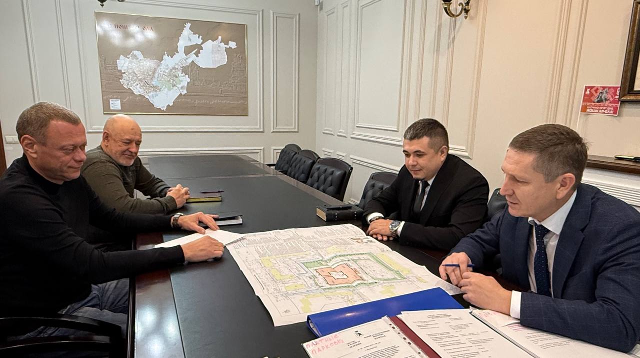 Антон Трудинов: Провёл встречу с представителями подрядной организации, которая займётся строительством новой школы в 6м микрорайоне Антон Трудинов: Провёл встречу с представителями подрядной организации, которая займётся строительством новой школы в 6м микрорайоне