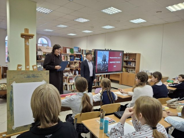 Сегодня, 14 ноября, в Йошкар-Оле состоялась особенная творческая встреча в рамках патриотического проекта «Портрет героя»