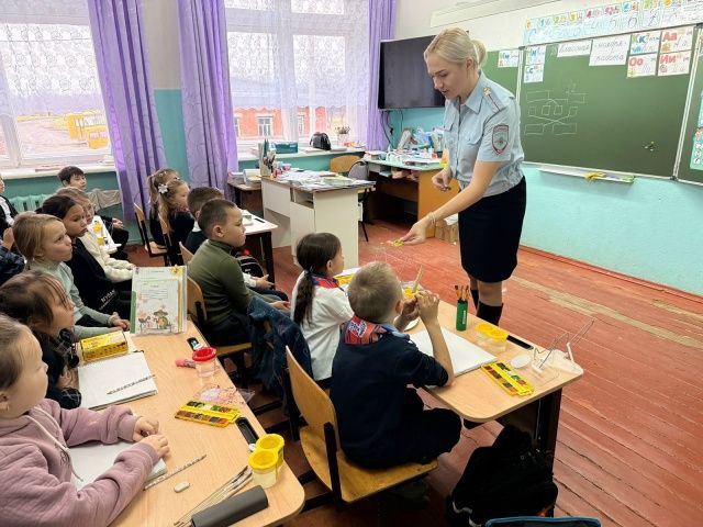 В Марий Эл набирает обороты акция «Виден — значит жив!», направленная на популяризацию использования световозвращающих элементов