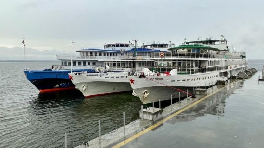 Сезон навигации 2025 в Козьмодемьянске постепенно завершается