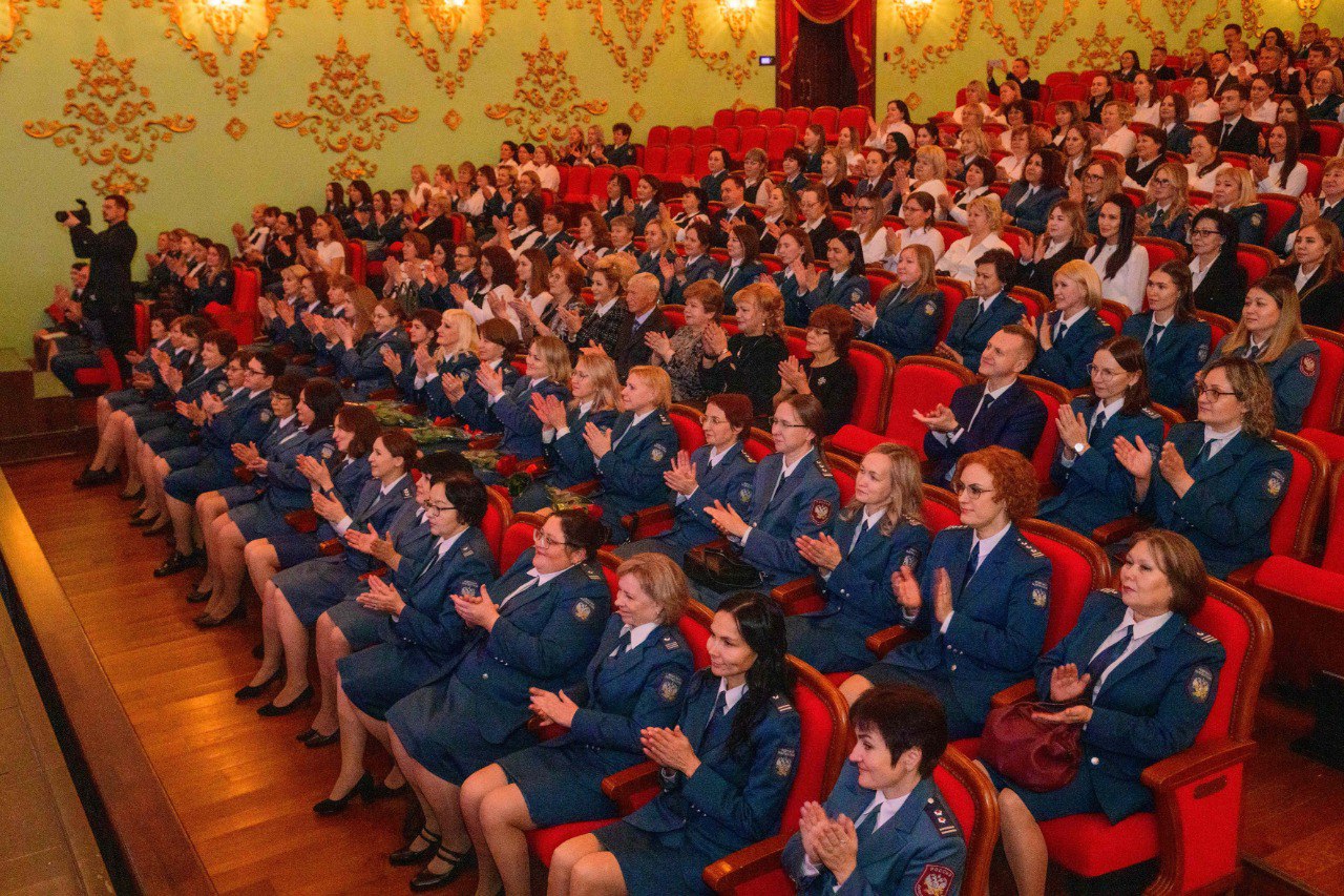 В Марий Эл отметили 35-летие со дня образования налоговых органов Российской Федерации В Марий Эл отметили 35-летие со дня образования налоговых органов Российской Федерации