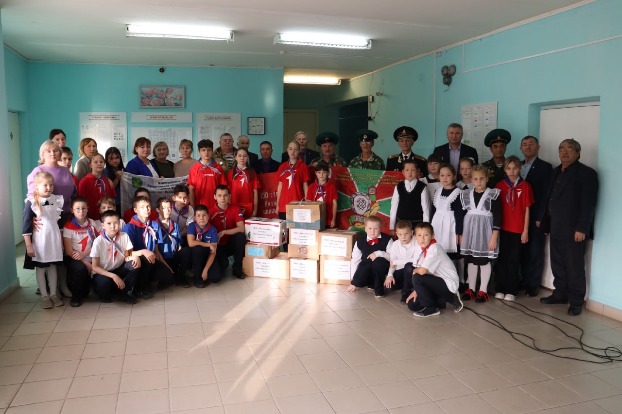 Недавно в Моркинском районе Марий Эл в торжественной обстановке общественной организации «Флагман» были переданы списанные автобусы Аринской средней и Янситовской основной школ Недавно в Моркинском районе Марий Эл в торжественной обстановке общественной организации «Флагман» были переданы списанные автобусы Аринской средней и Янситовской основной школ