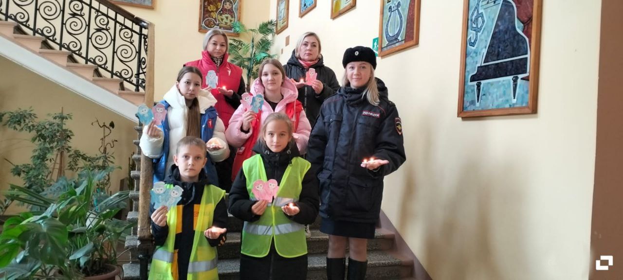 В Республике Марий Эл прошли акции «Мы выбираем жизнь!» и «Дети за безопасность на дорогах», посвященные Дню памяти жертв ДТП В Республике Марий Эл прошли акции «Мы выбираем жизнь!» и «Дети за безопасность на дорогах», посвященные Дню памяти жертв ДТП