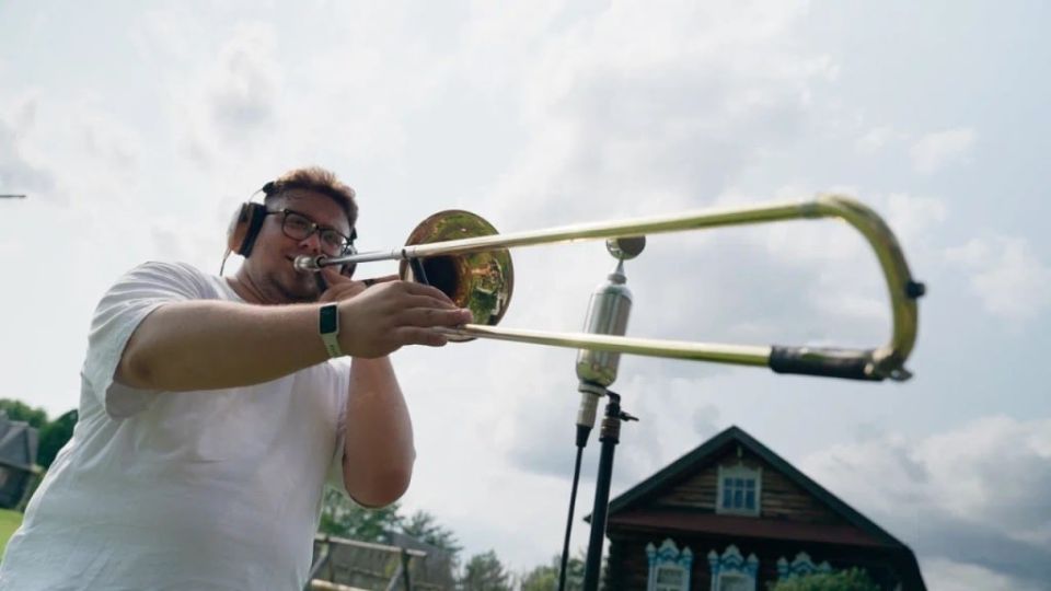 17 ноября, в Международный день студента, в рамках проекта #МУЗЫКАВМЕСТЕ вышел видеоклип на песню «Вместе весело шагать»