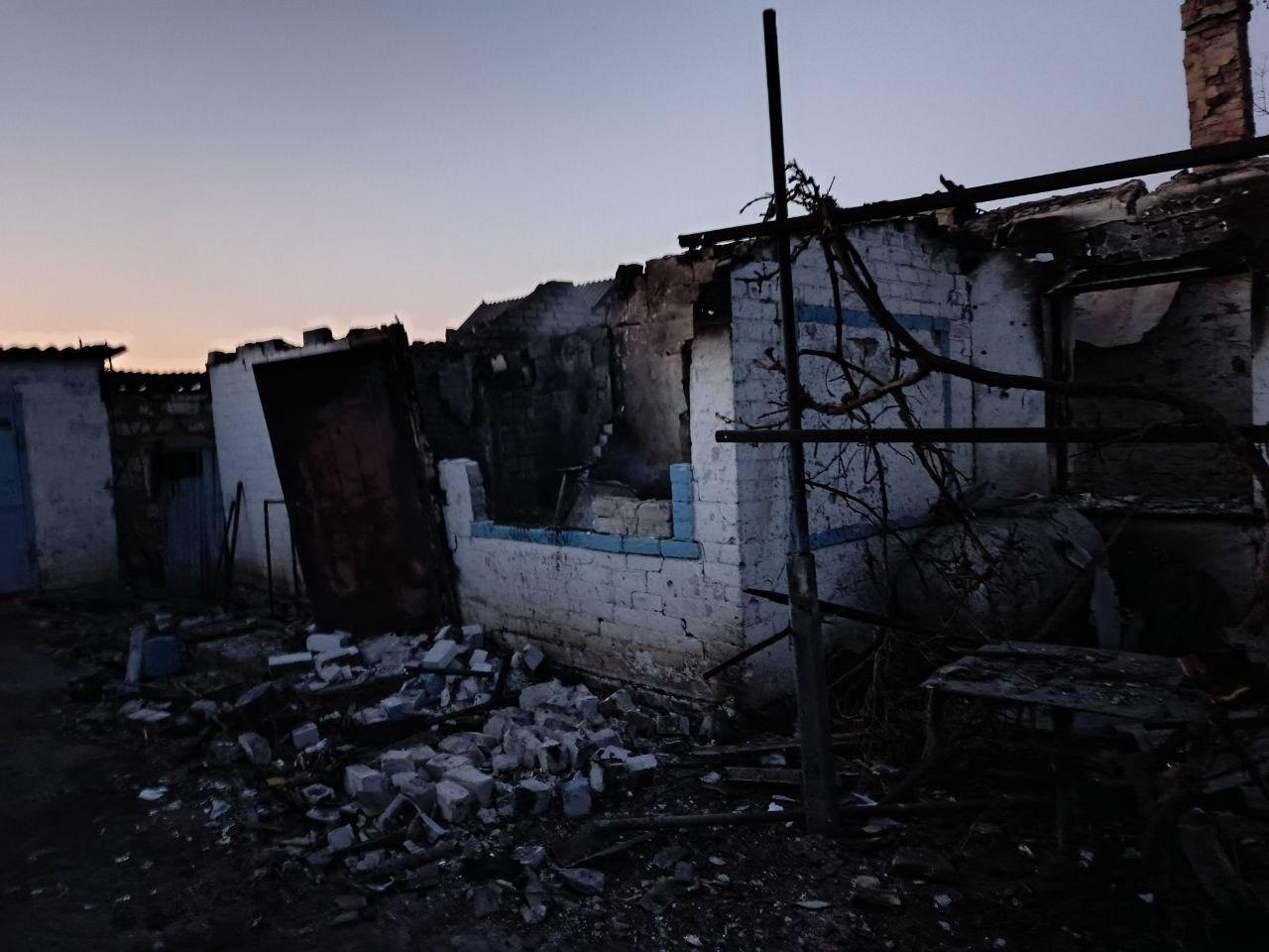 В селе Маринополь Куйбышевского района Запорожской области после одного из «прилетов» пострадал частный дом В селе Маринополь Куйбышевского района Запорожской области после одного из «прилетов» пострадал частный дом