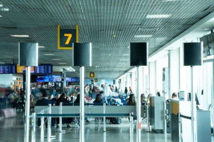 Жителю Куженерского района не разрешили выехать за пределы Россию из-за долга в размере 4,5 миллионов рублей