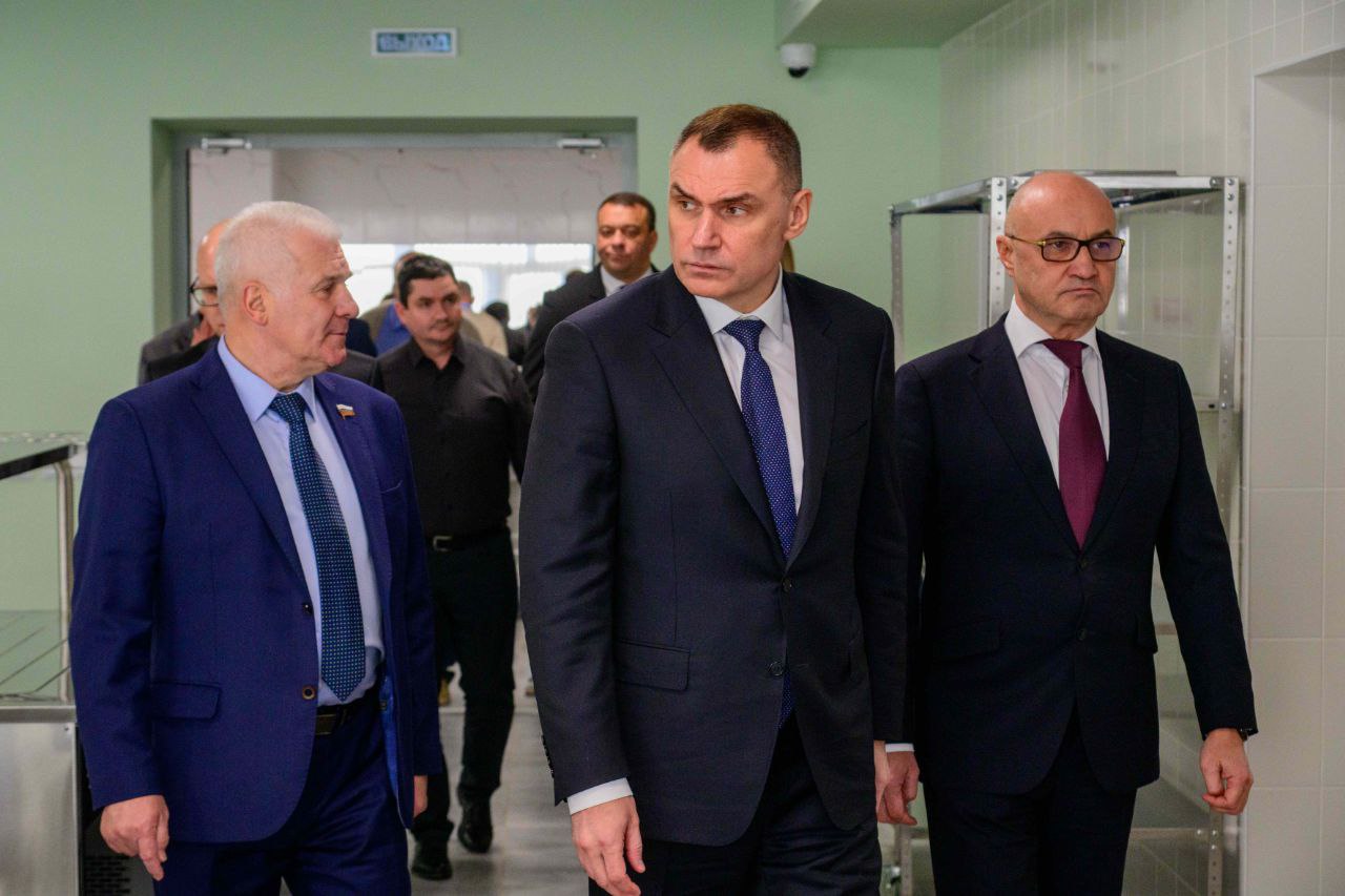 Члены Совета Федерации обсудили перспективы развития спортивной инфраструктуры в Марий Эл Члены Совета Федерации обсудили перспективы развития спортивной инфраструктуры в Марий Эл