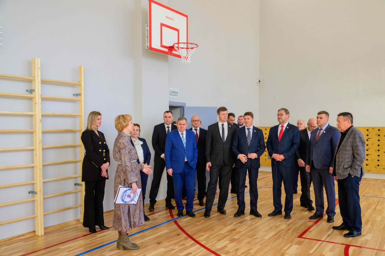 Члены Совета Федерации обсудили перспективы развития спортивной инфраструктуры в Марий Эл Члены Совета Федерации обсудили перспективы развития спортивной инфраструктуры в Марий Эл