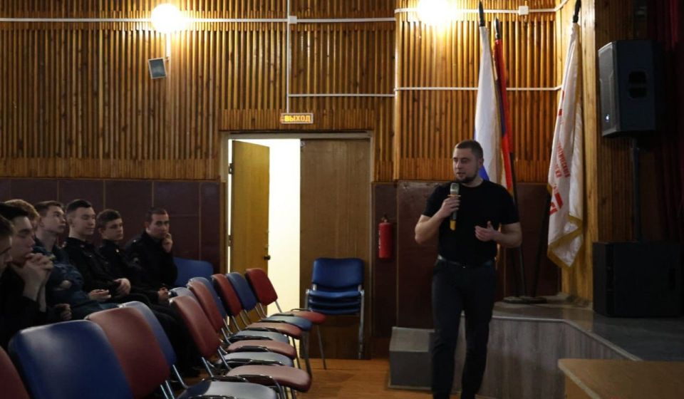 В Республике Марий Эл в рамках Всероссийского проекта «Школа информационной безопасности» сотрудники полиции провели профилактическое мероприятия для подростков