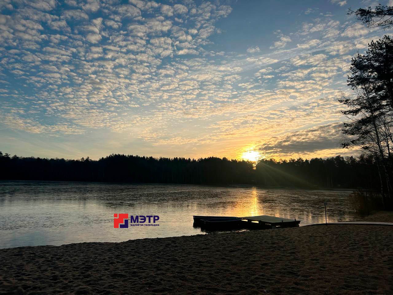 Делегация Минэкономразвития России во главе с министром Максимом Решетниковым прибыла с рабочим визитом в Республику Марий Эл. В течение дня представители власти посетят несколько объектов в регионе: парк-отель, производство Делегация Минэкономразвития России во главе с министром Максимом Решетниковым прибыла с рабочим визитом в Республику Марий Эл. В течение дня представители власти посетят несколько объектов в регионе: парк-отель, производство