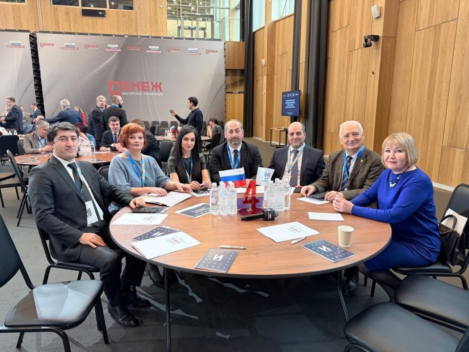 Сегодня, 24 ноября, в Мастерской управления «Сенеж» Президентской платформы «Россия — страна возможностей» завершился трехдневный семинар по актуальным вопросам государственной национальной политики