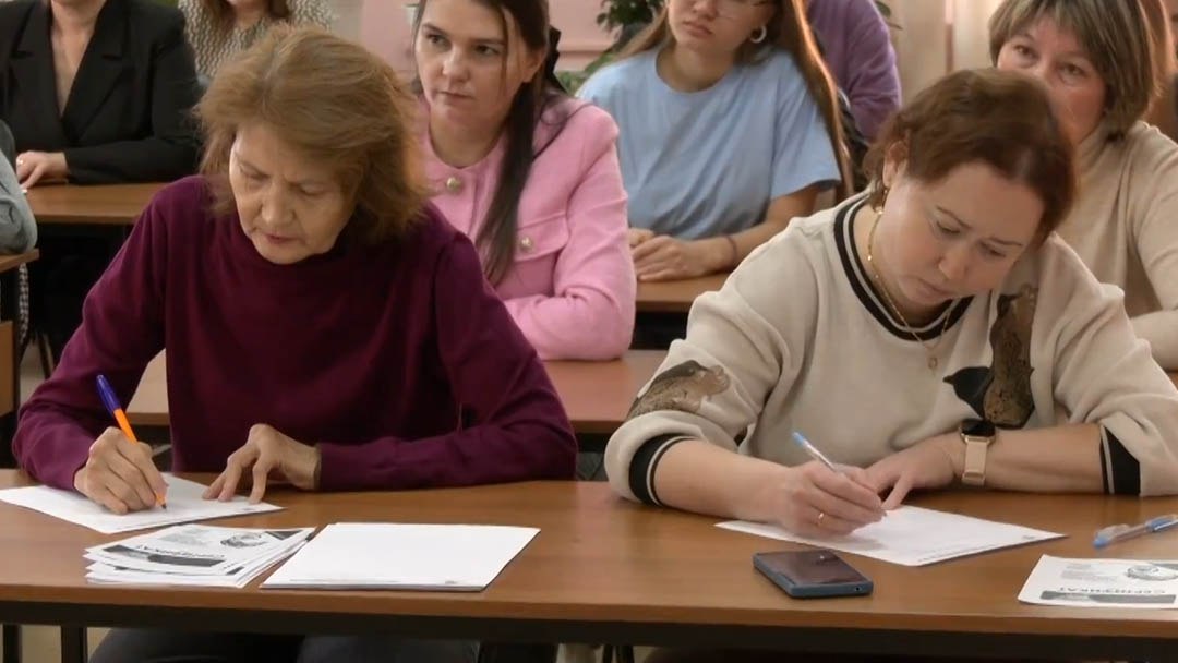 5 декабря все желающие могут написать Всеобщий марийский диктант «Пишем по-марийски правильно»