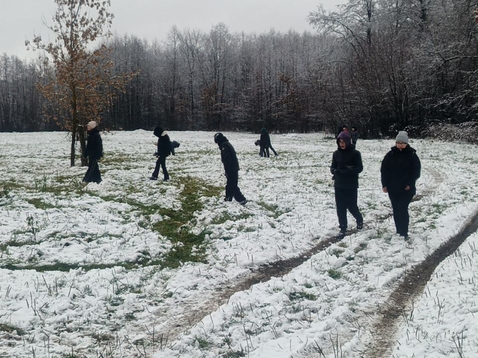 Казачата из школы № 32 Йошкар-Олы заботятся о чистоте города